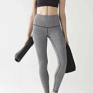 Lululemon houndstooth Wunder Under leggings